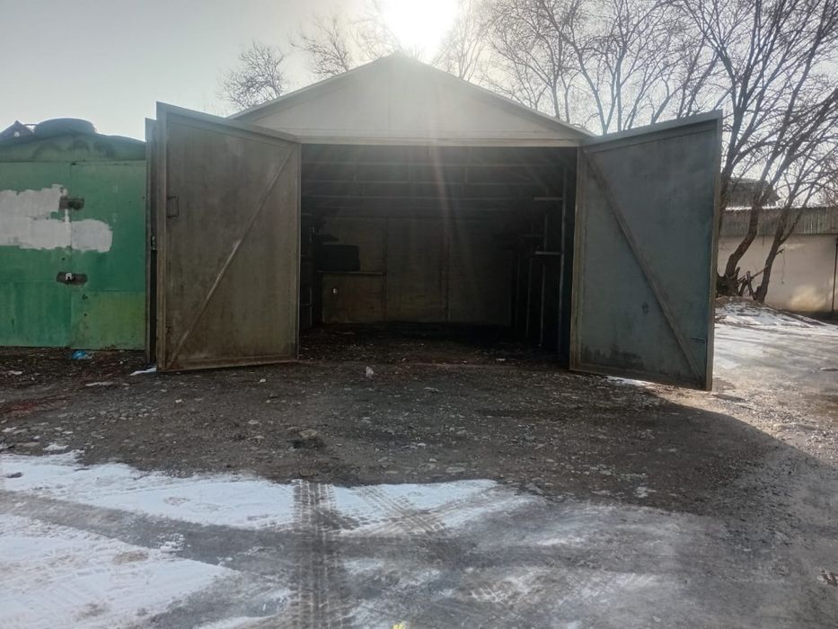 Продам металлический гараж