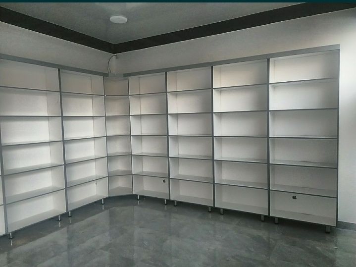 Polka vitrina stelaj mebel