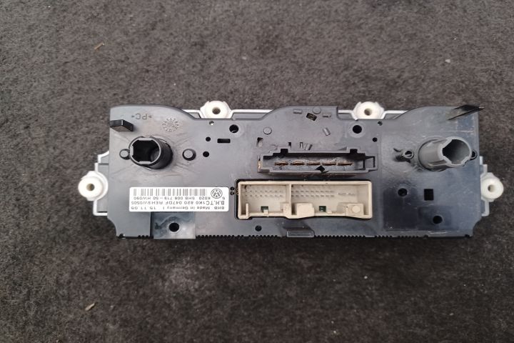 Comanda AC 1K0820047DF 5HB008719 1K0820047DF 5HB008719 Volkswagen VW