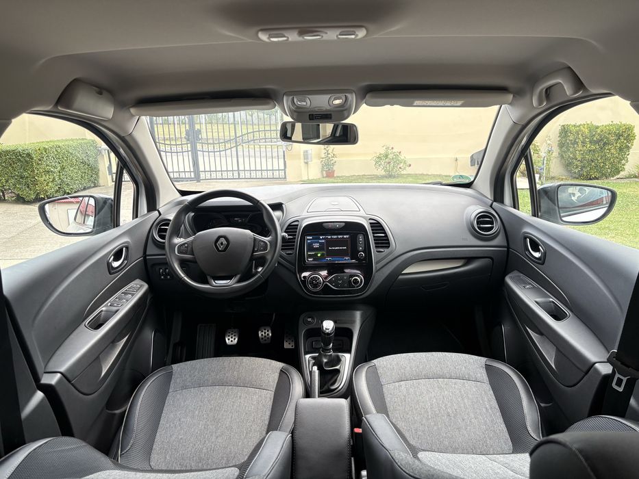 Renault Captur ,R.A.R . Efectuat Navi , Camera , Incalzire in scaune
