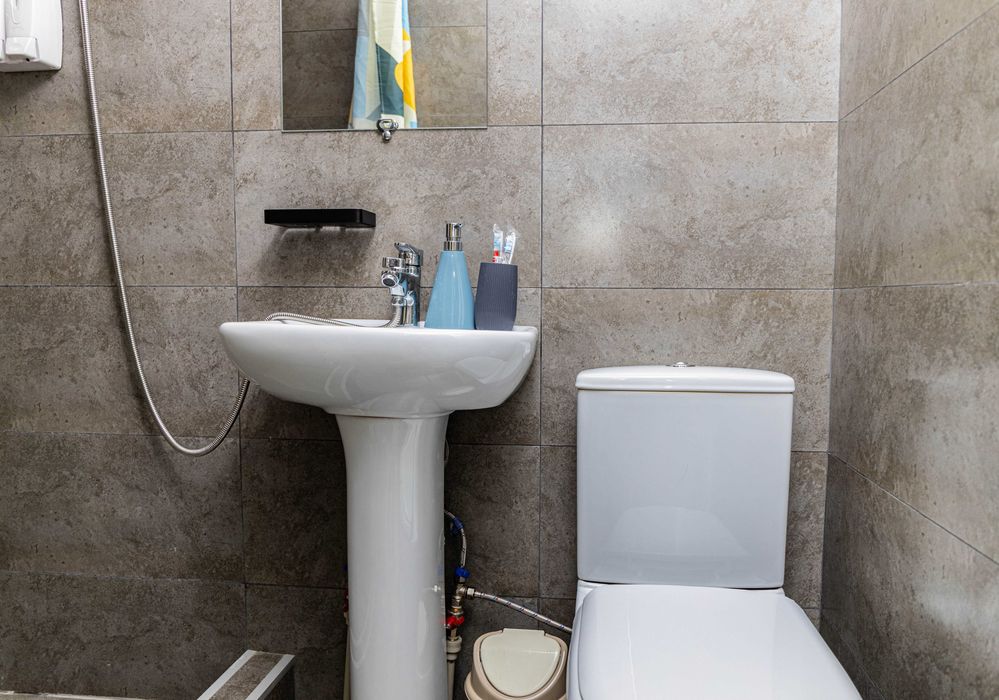 Шикарный вариант студии выше Атакента посуточно