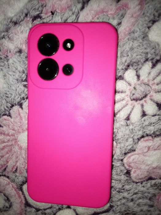 Vând telefon Xiaomi  HyperOS