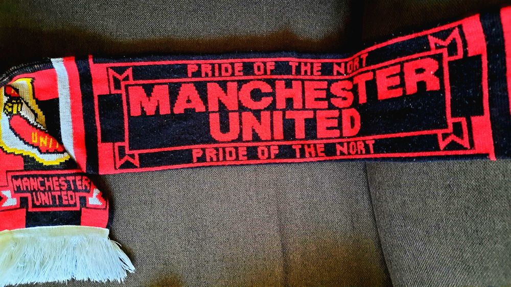 Шал Manchester United