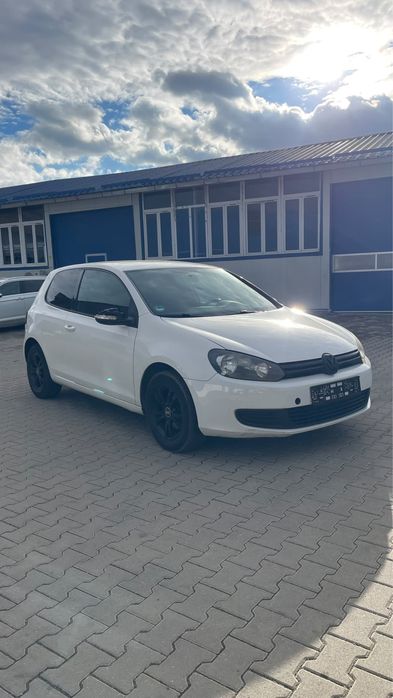 VOLKSWAGEN Golf 2010 — imagine 2