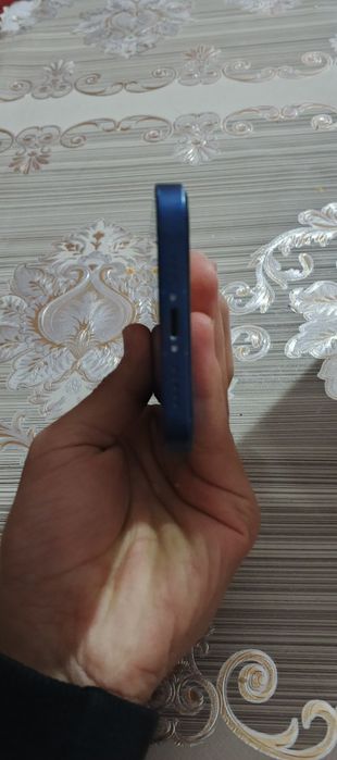 Iphone 12 ideal holatda