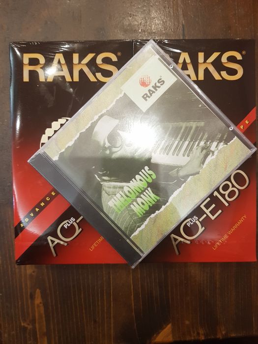 VHS нови касети RAKS 180