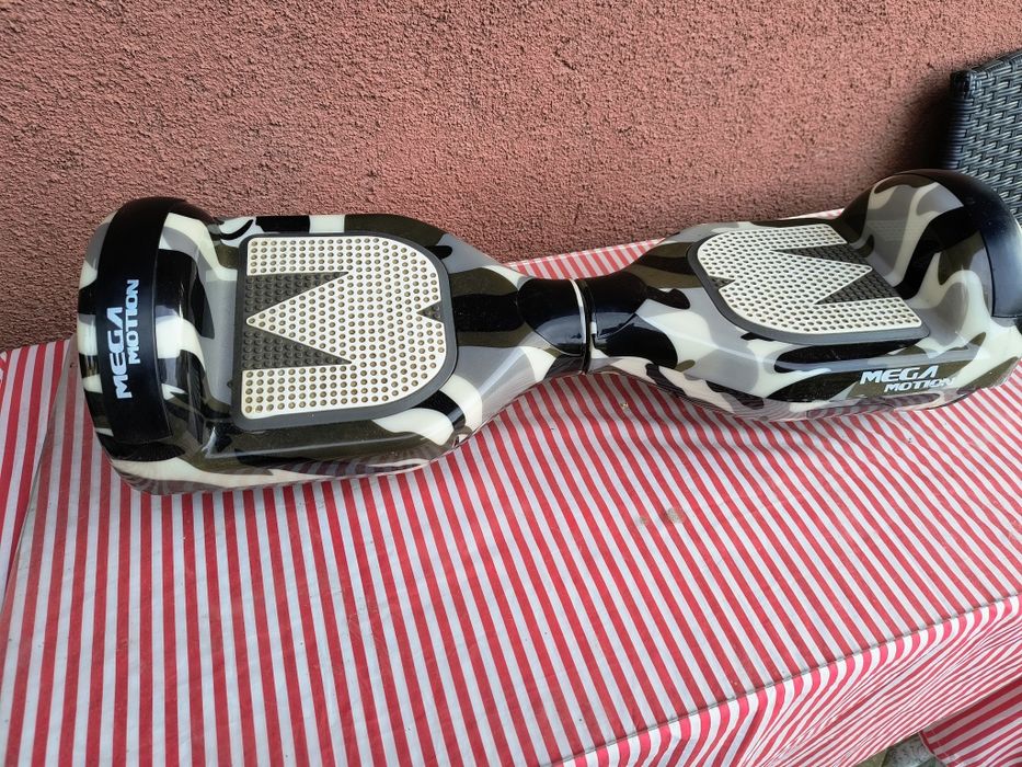 Vând Hoverboard Mega Motion în stare perfectă