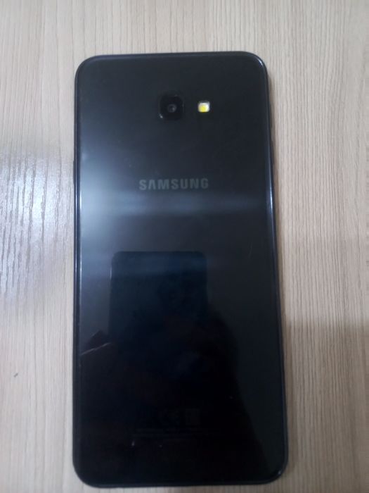 Продам samsung galaxy j4+