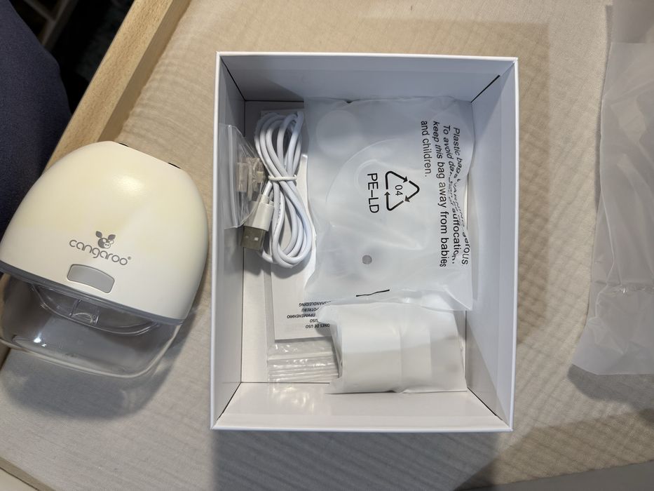 НОВА НЕИЗПОЛЗВАНА Електрическа помпа за кърма Cangaroo - Embrace