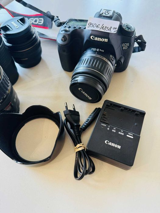 Фотоапарат CANON EOS 6D Mark 2 с четири обектива
