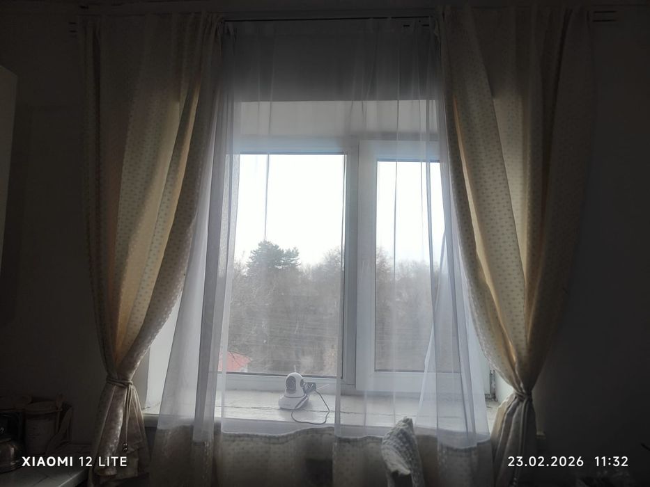 Продам тахту диван шифоньер шторы ковёры