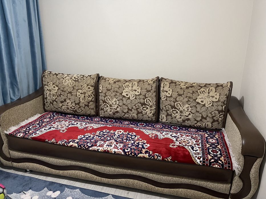 Диван трансформер, в идеальном состоянии