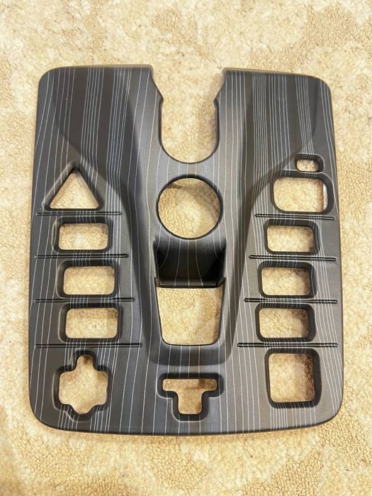 Декоративная накладка на центральную консоль для BYD