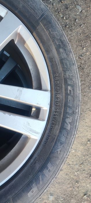 Продам 265/50/R20