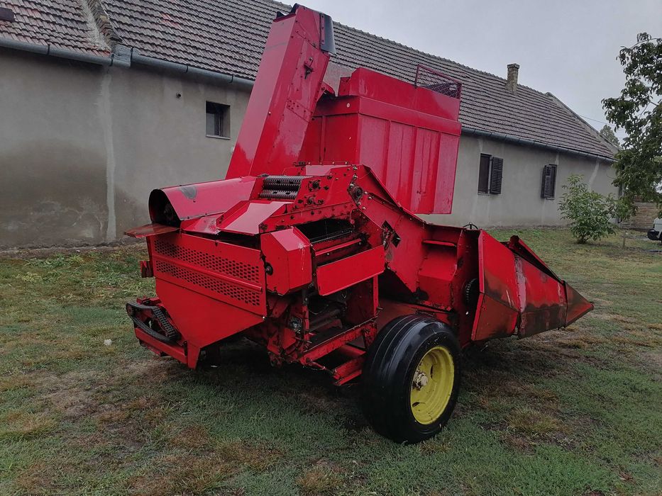 Masina cules porumb gradina zmaj222