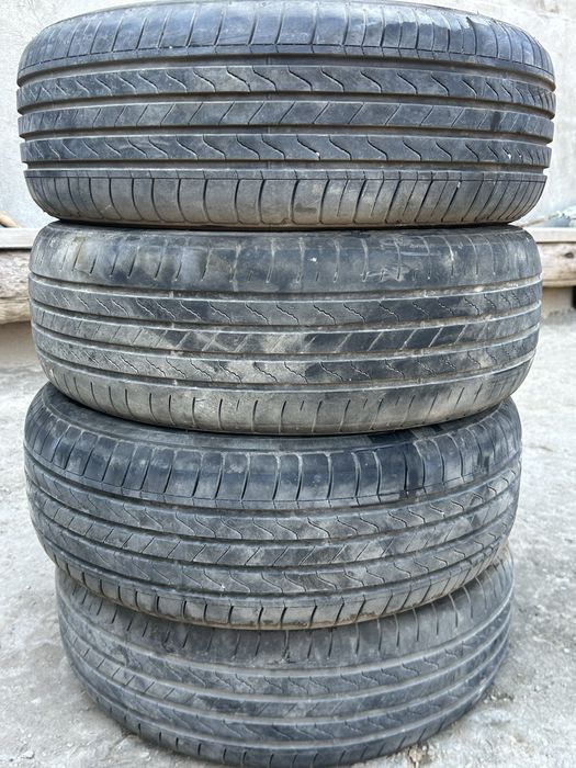 Продам шины на автомобиль