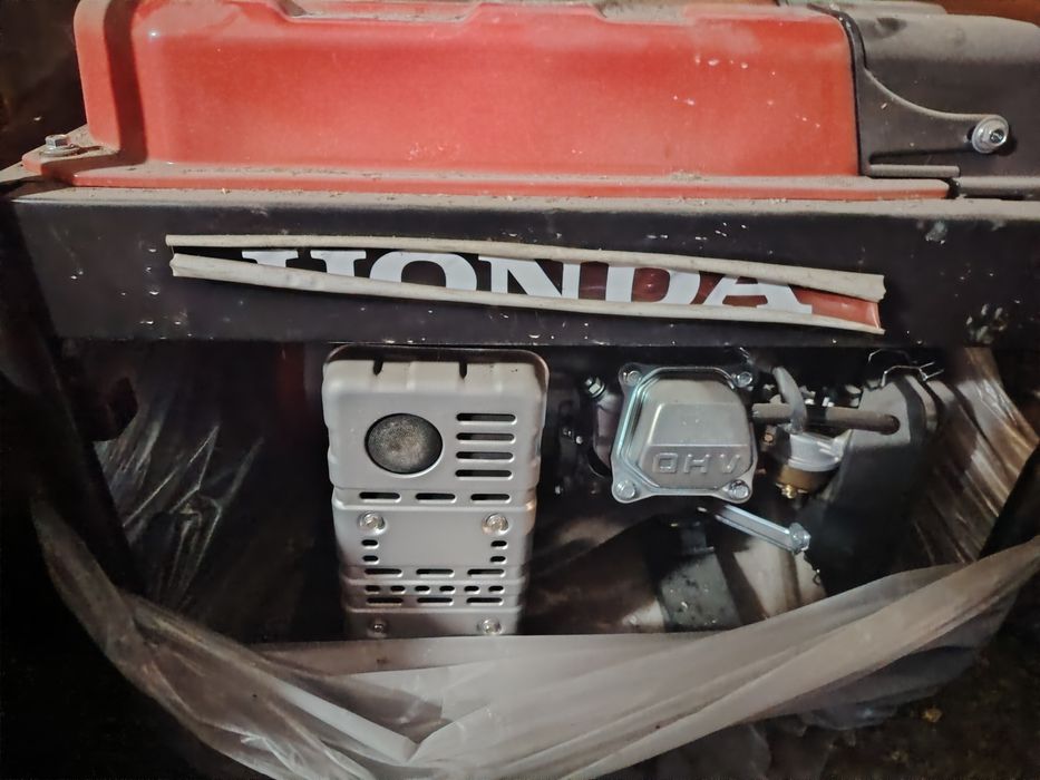 Генератор  Honda