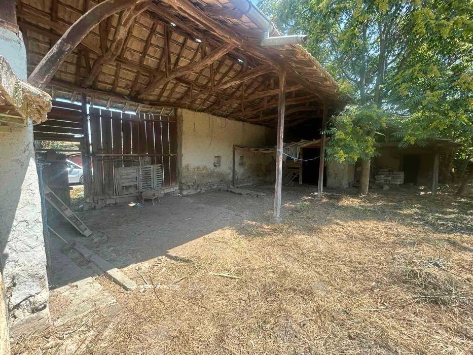 Парцели с къща, с. Кардам