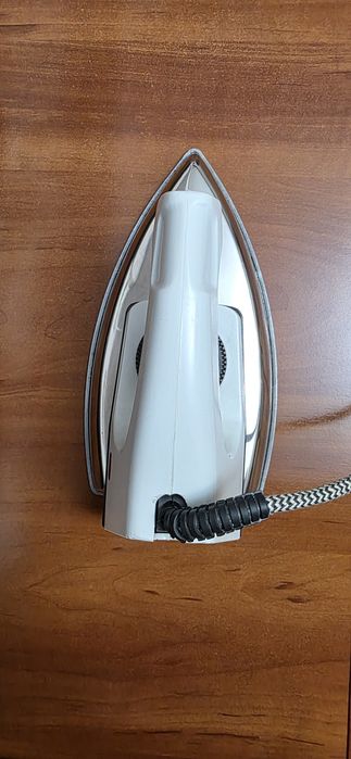 Fier de calcat din comunism - KENTRONIC Made in România