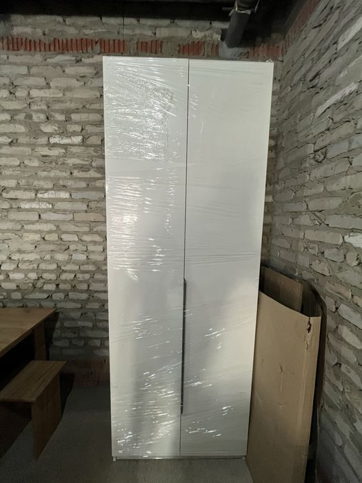 Шкаф двухстворчатый новый!