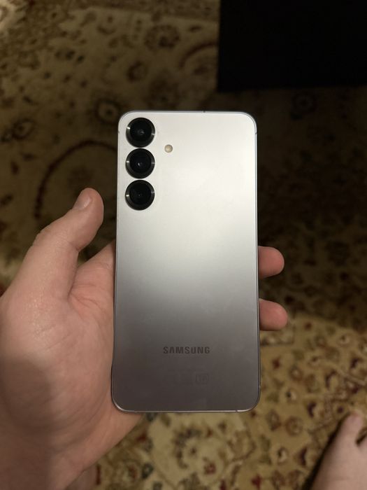 Samsung galaxy s25+ 12/256