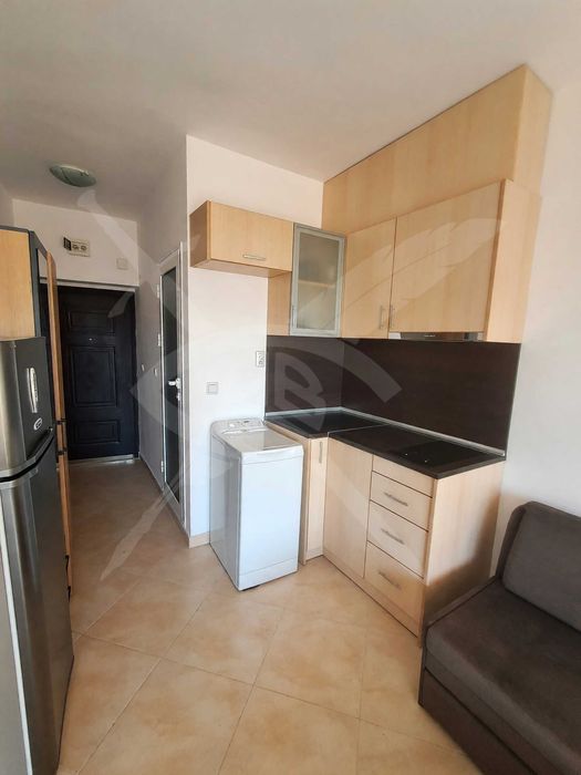 Продава се Едностаен апартамент в Созопол - 30 кв.м за 1634 €/кв.м - Снимка #2