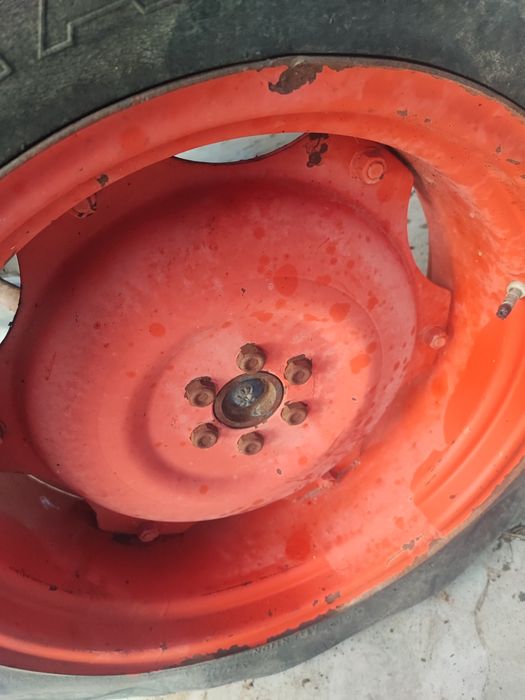 Punte fata tractor same Taurus