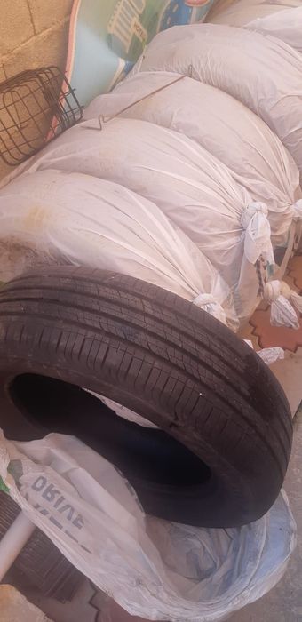 Шина  225/60 R18