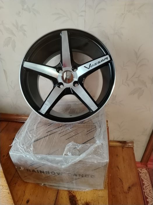 Диски Титановые новые комплект