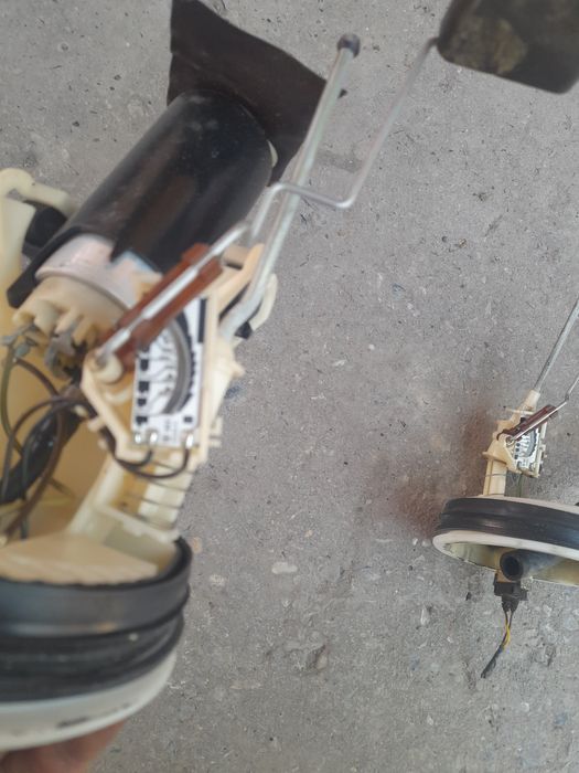 Станции бенза насос BMW e36  бенза насос