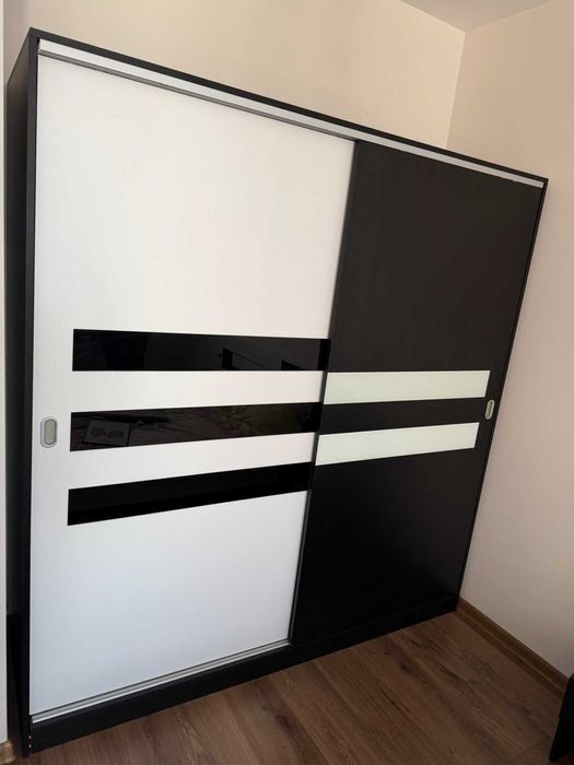 Спален комплект - спалня + гардероб + 2 нощни шкафчета + матрак