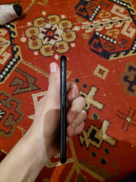 Iphone 7 хорошем состояние