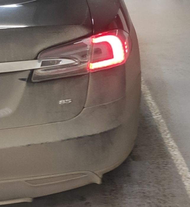 Ремонт задних фар Tesla Model S