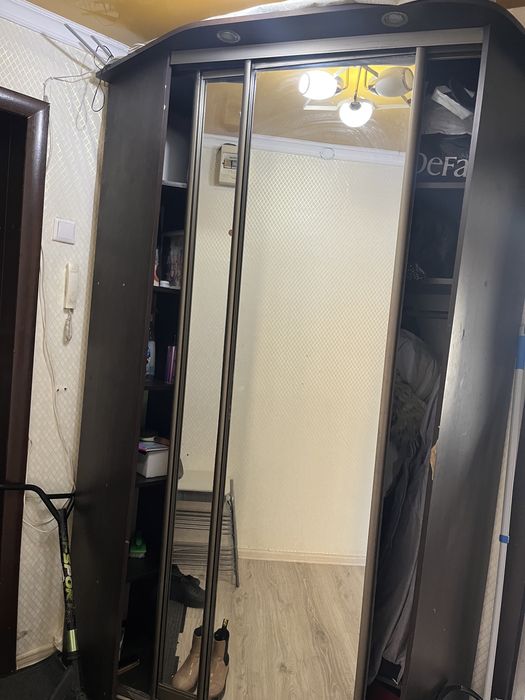 Шкаф купе хорошем состоянии