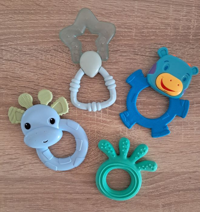 Бебешки гризалки, дъвкалки, играчки