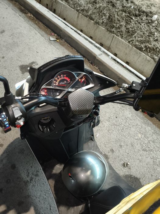 Скутер GJ SYM Новый