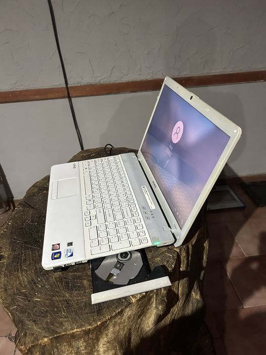 Sony vaio laptop vgp-bps22