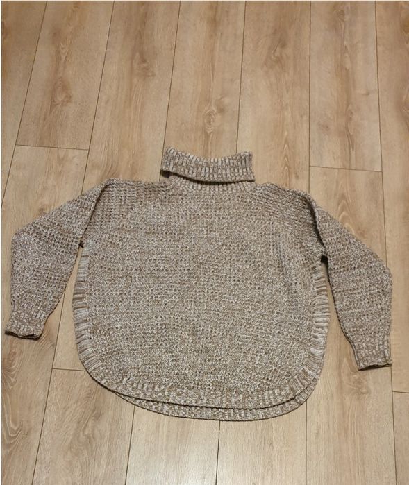 Pulovar dama marca Shein