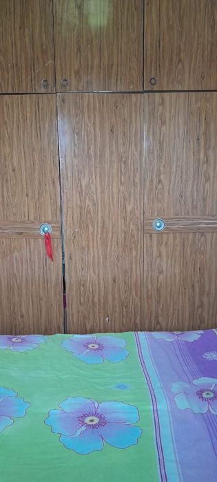 Продается спальная гарнитура