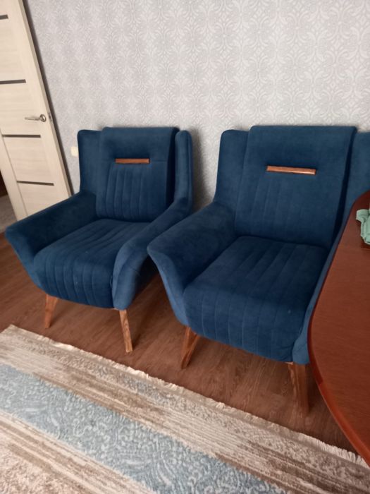 Продам кресло 2 шт