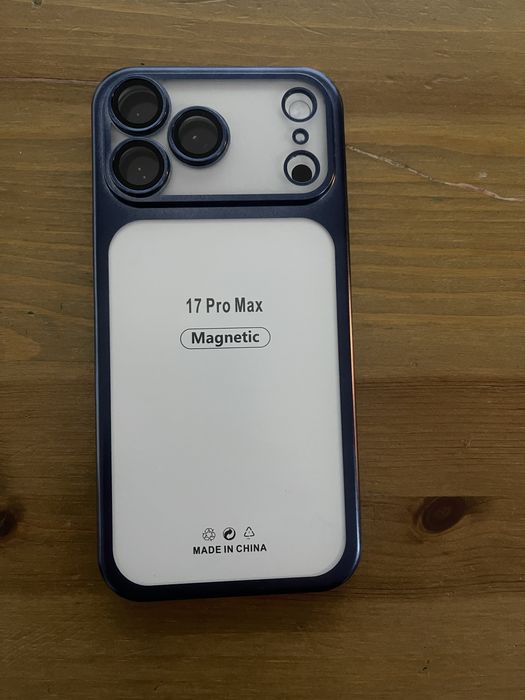 Vand husa Iphone 17 pro max