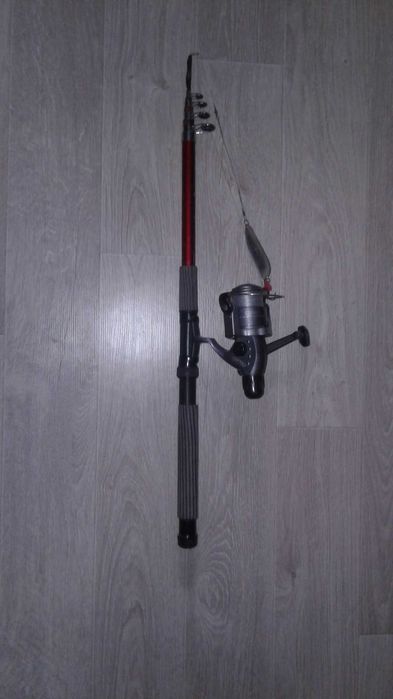 Продам  спиннинг