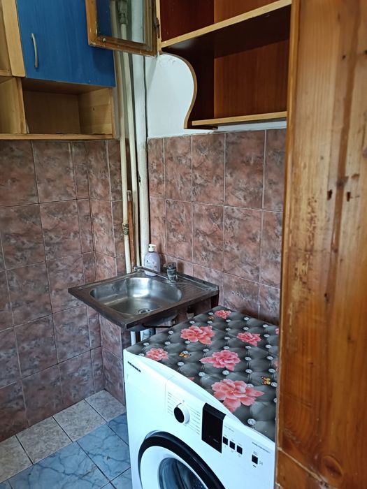 Garsoniera de închiriat