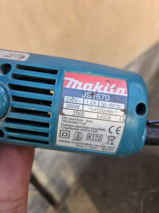 Foarfeca de taiat tabla makita js1670