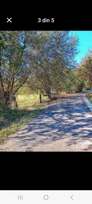 Teren INTRAVILAN cu posibilitate de parcelare ZONA DEOSEBITĂ - Vedere 3