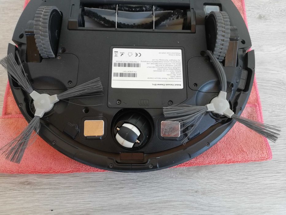 Lenovo Robot Vacuum Cleaner E1-L D450 прахосмукачка робот