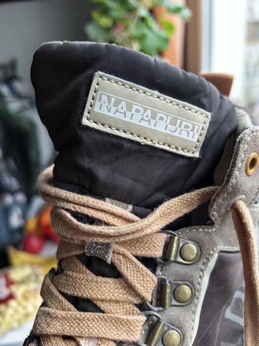 Ghete Napapjiri dama 38 nr