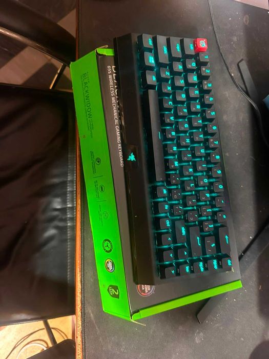 Razer BlackWidow Mini HyperSpeed 65% Wireless Практически новая