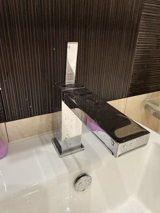 Дизайнерски смесител CBI HERA SINGLE HOLE