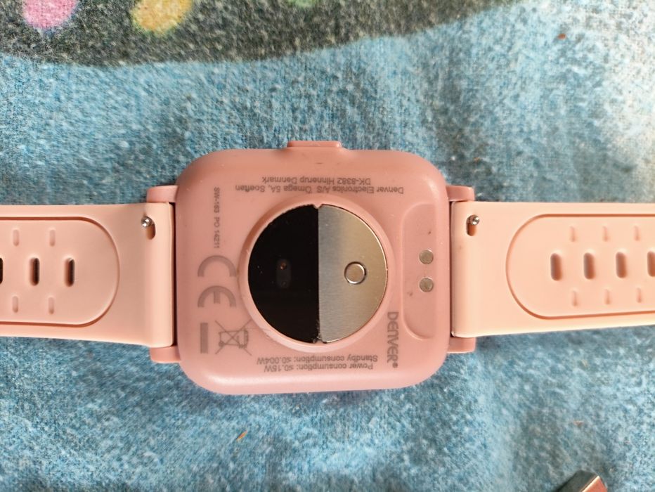 Bluetooth смарт часы Denver Германия